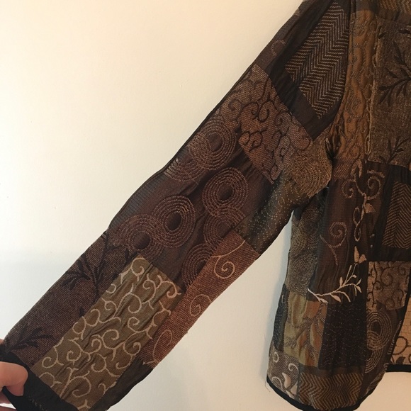 VTG Textured Floral Quilted Kimono blazer, embroidered - Picture 8 of 11